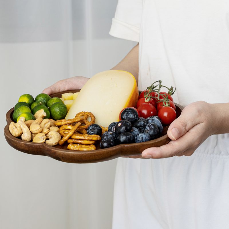 Manufacturer of Innovative Kitchen Gadgets: Acacia Cheese Tray